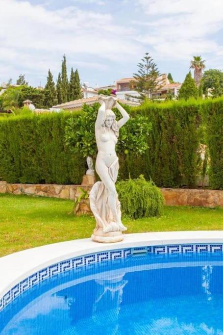 Summer Offers! Fabulous Luxury Villa Near The Beach Sleeps 8 Benalmadena Ngoại thất bức ảnh