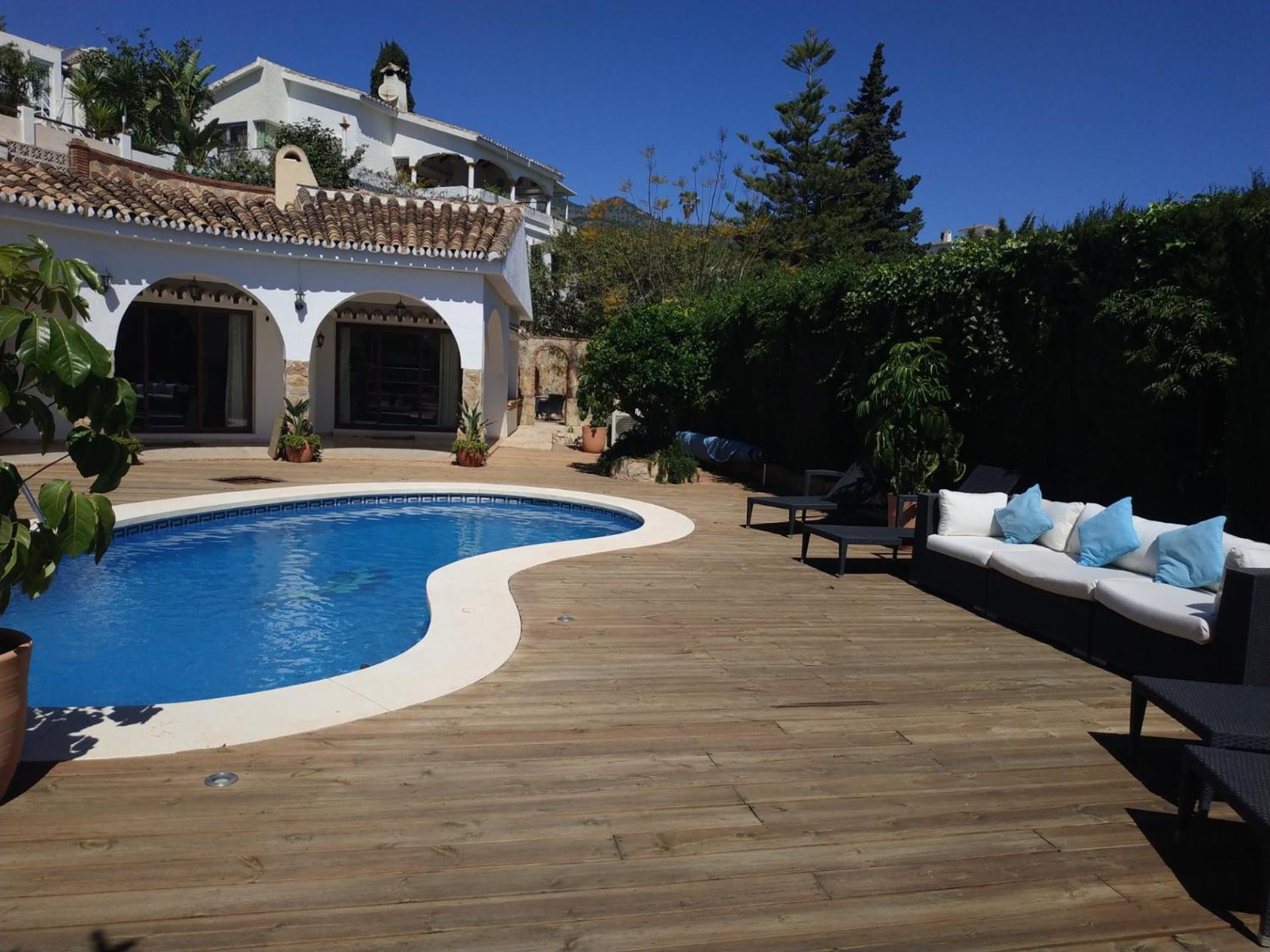 Summer Offers! Fabulous Luxury Villa Near The Beach Sleeps 8 Benalmadena Ngoại thất bức ảnh