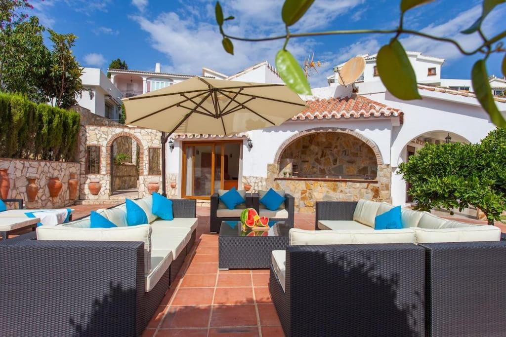 Summer Offers! Fabulous Luxury Villa Near The Beach Sleeps 8 Benalmadena Ngoại thất bức ảnh