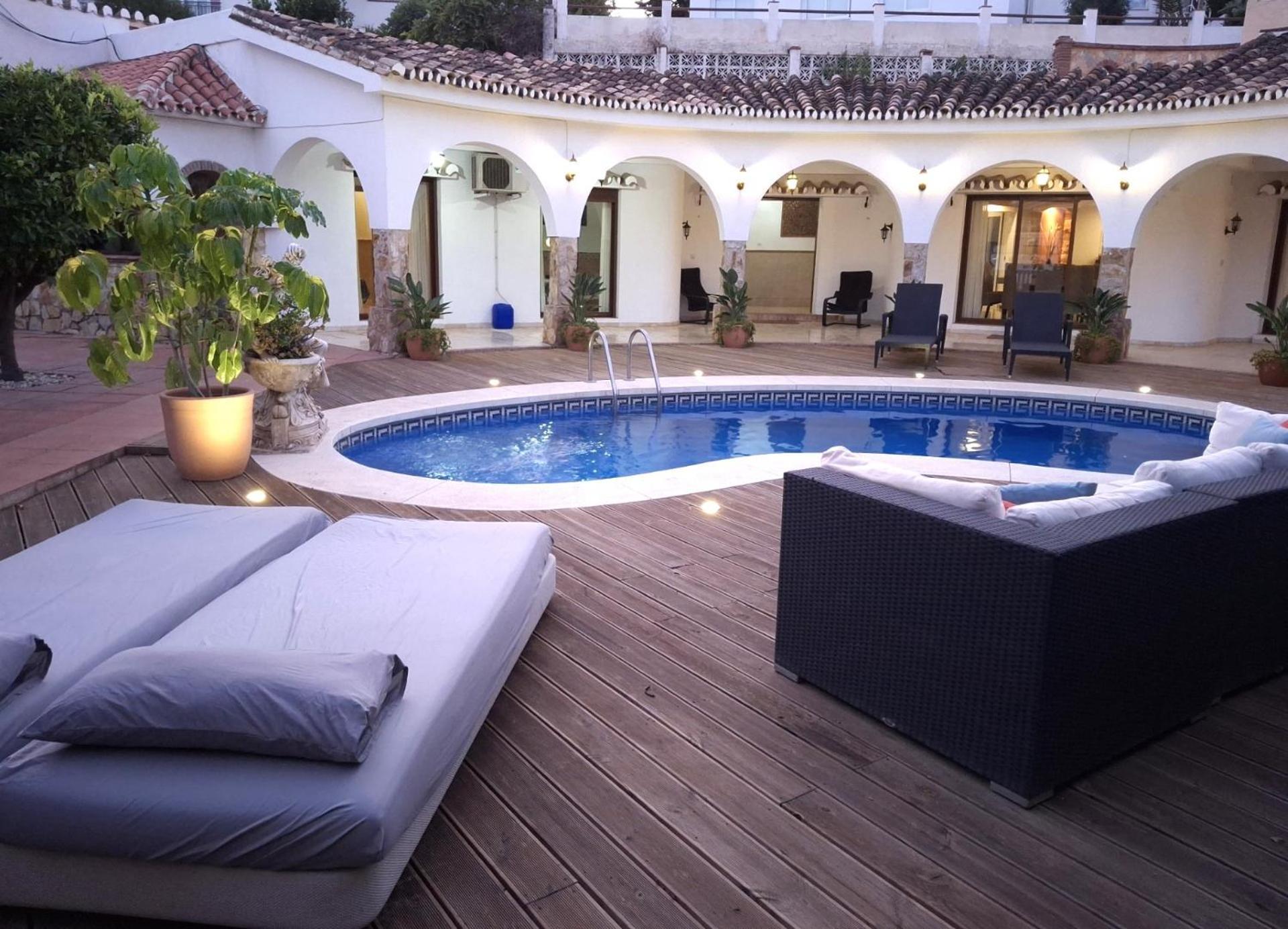 Summer Offers! Fabulous Luxury Villa Near The Beach Sleeps 8 Benalmadena Ngoại thất bức ảnh