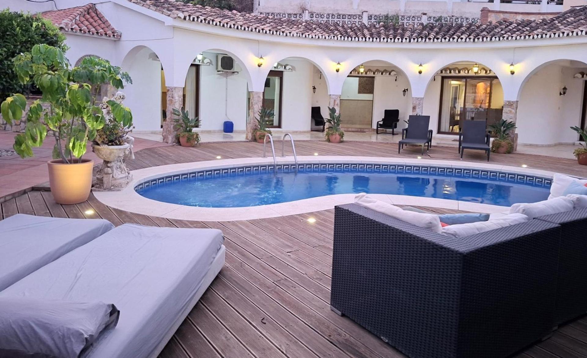 Summer Offers! Fabulous Luxury Villa Near The Beach Sleeps 8 Benalmadena Ngoại thất bức ảnh